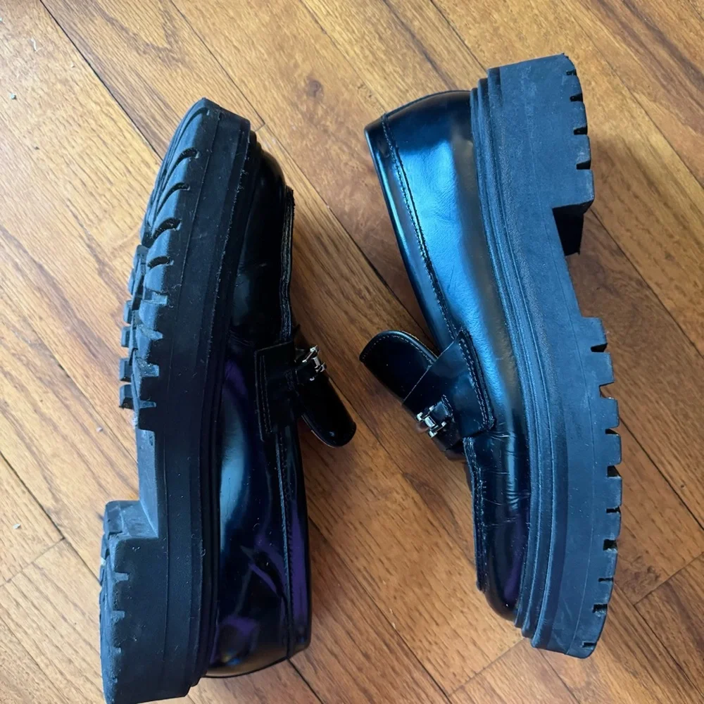 Michael Michael Kors Calf Leather Loafers in Black Size 10 - Picture 5 of 6